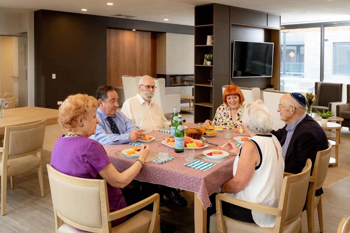 Jewish Care Residential Home Carnegie — photo 4