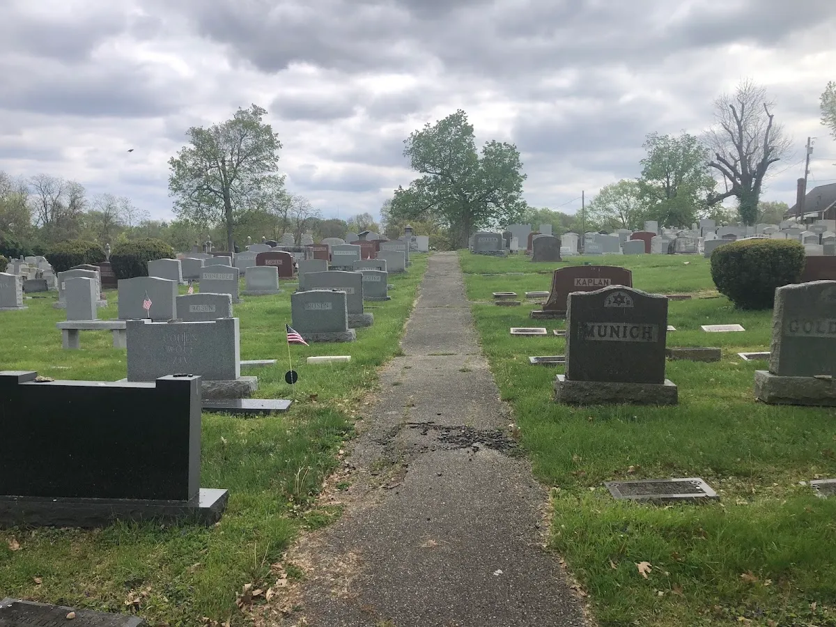 Jewish Cemeteries of Greater Cincinnati — foto 9