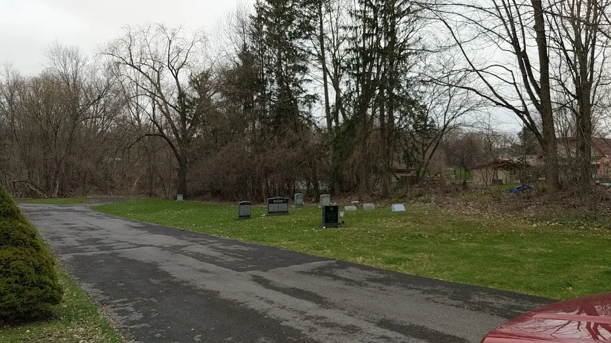 Jewish cemetery — foto 5