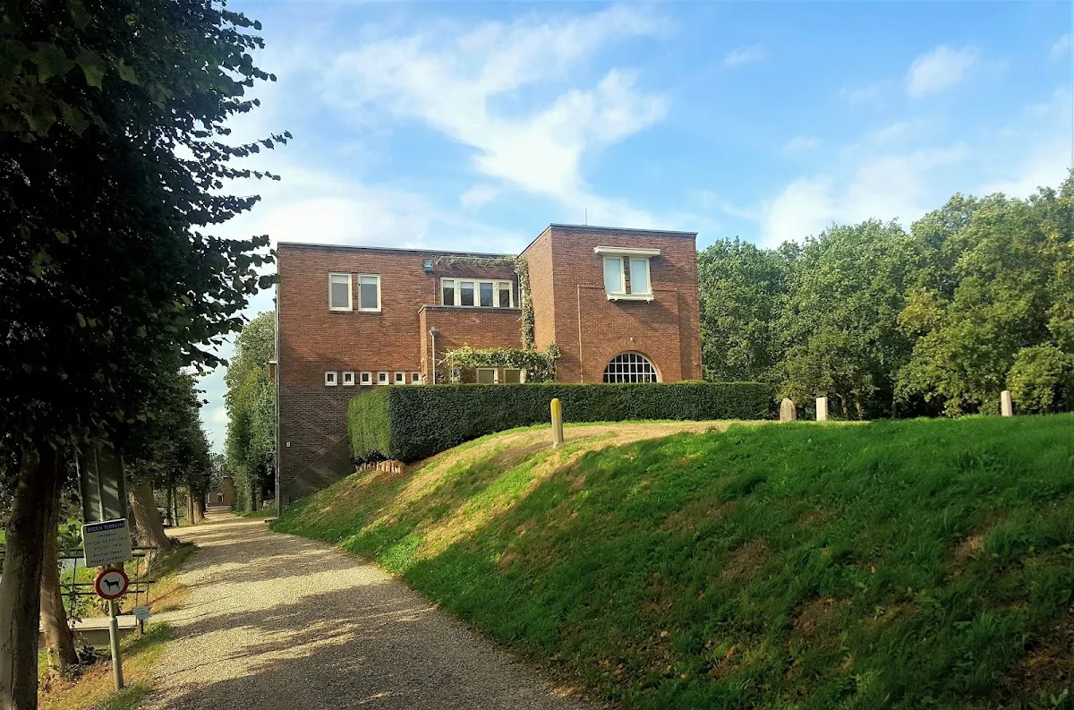 Jewish Cemetery (Muiderberg) — foto 2