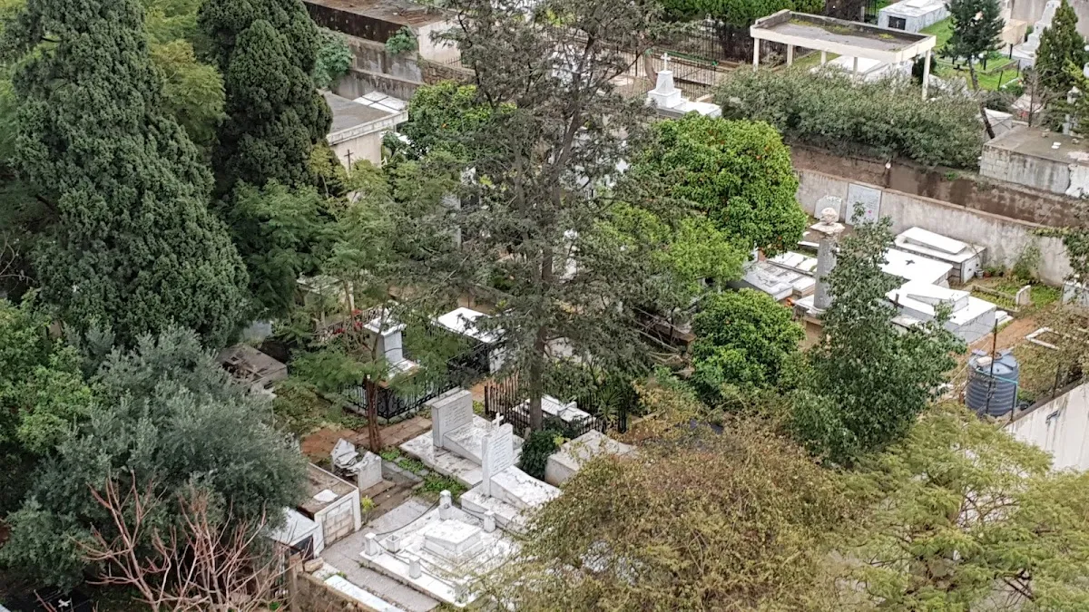 Jewish Cemetery of Beirut — foto 7