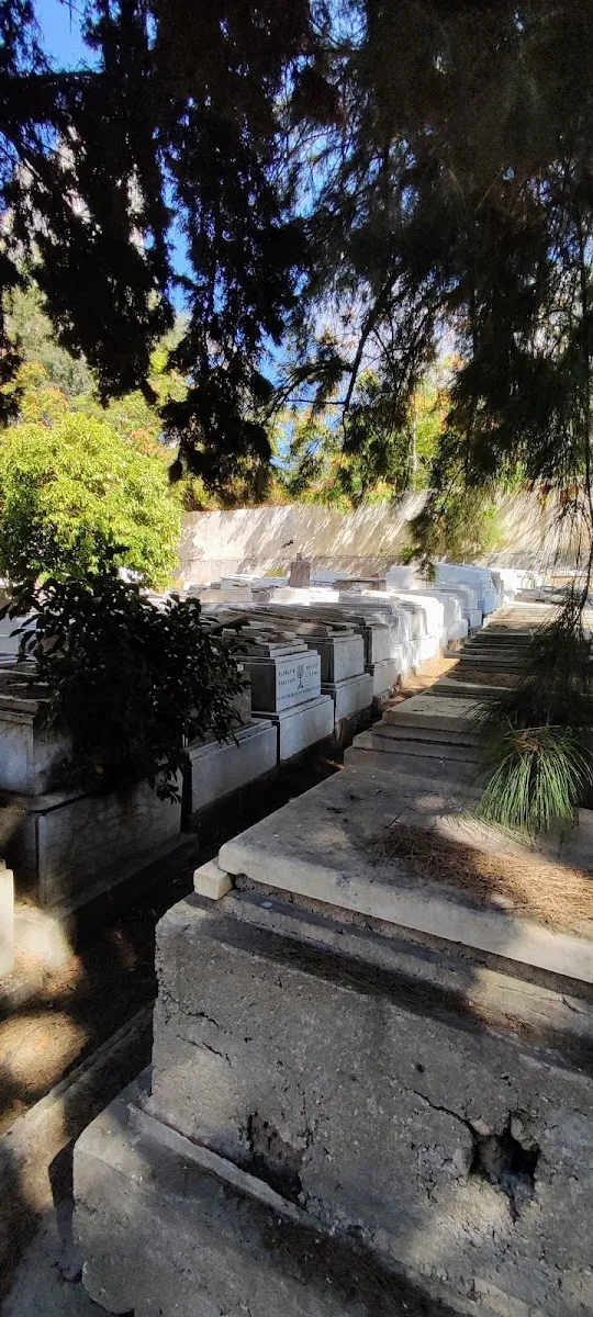 Jewish Cemetery of Beirut — foto 8
