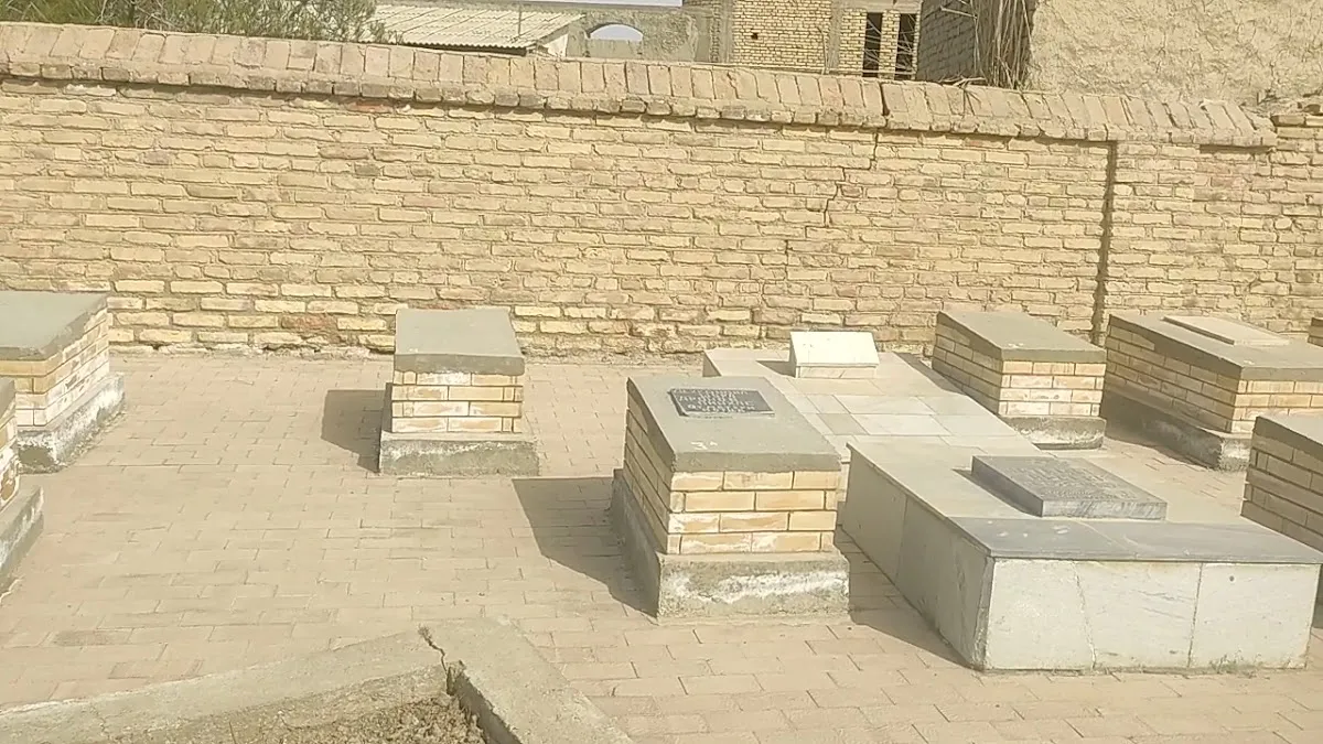 Jewish Cemetery of Bukhara — foto 9