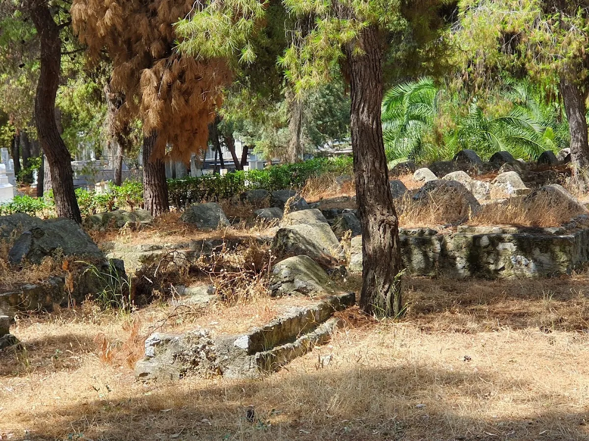 Jewish Cemetery of Chalkida — foto 5