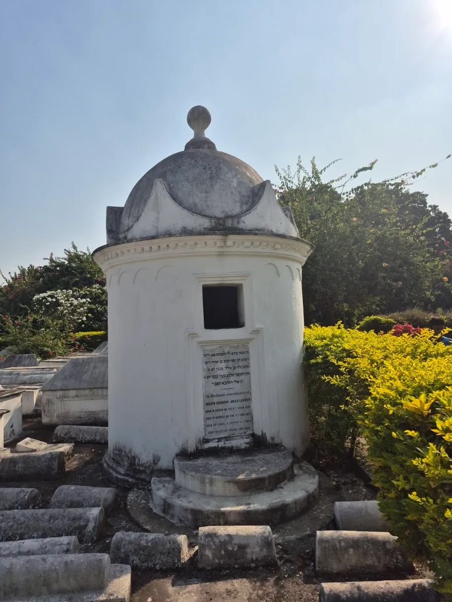 Jewish Cemetery of Kolkata — foto 4