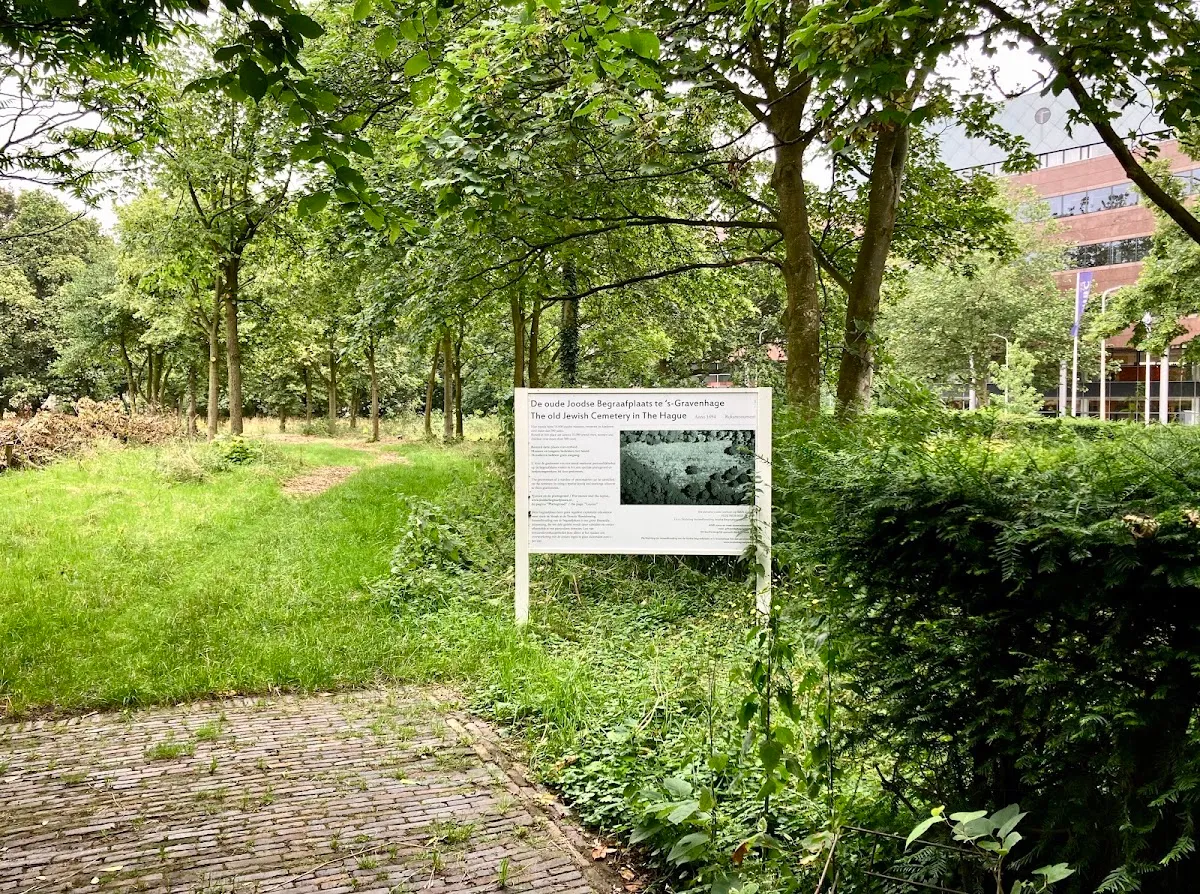 Jewish Cemetery Scheveningseweg — foto 6