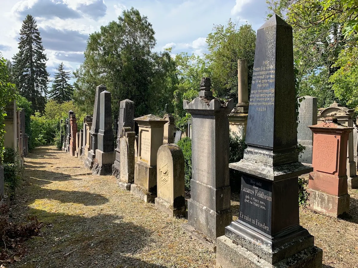 Jüdischer Friedhof Würzburg — foto 3