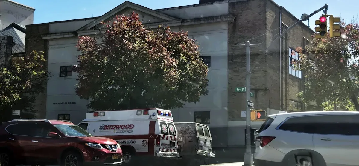Jewish Center de Kings Highway — photo 3