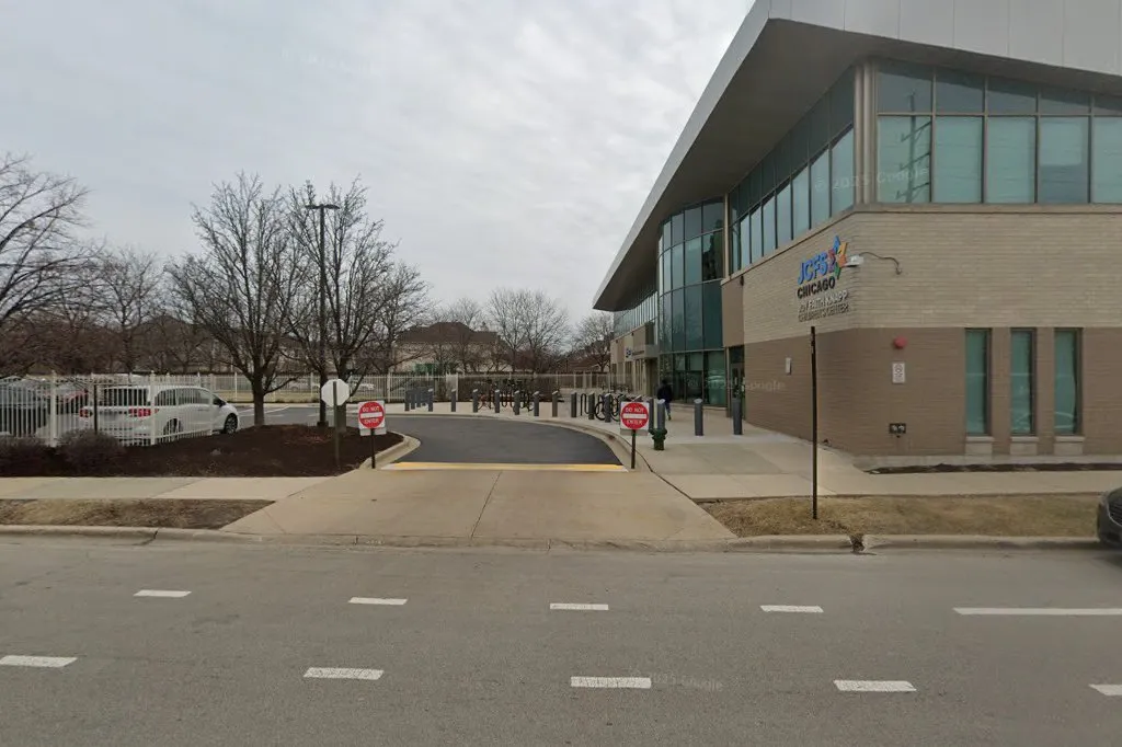 Jewish Child & Family Services de West Rogers Park — foto 3