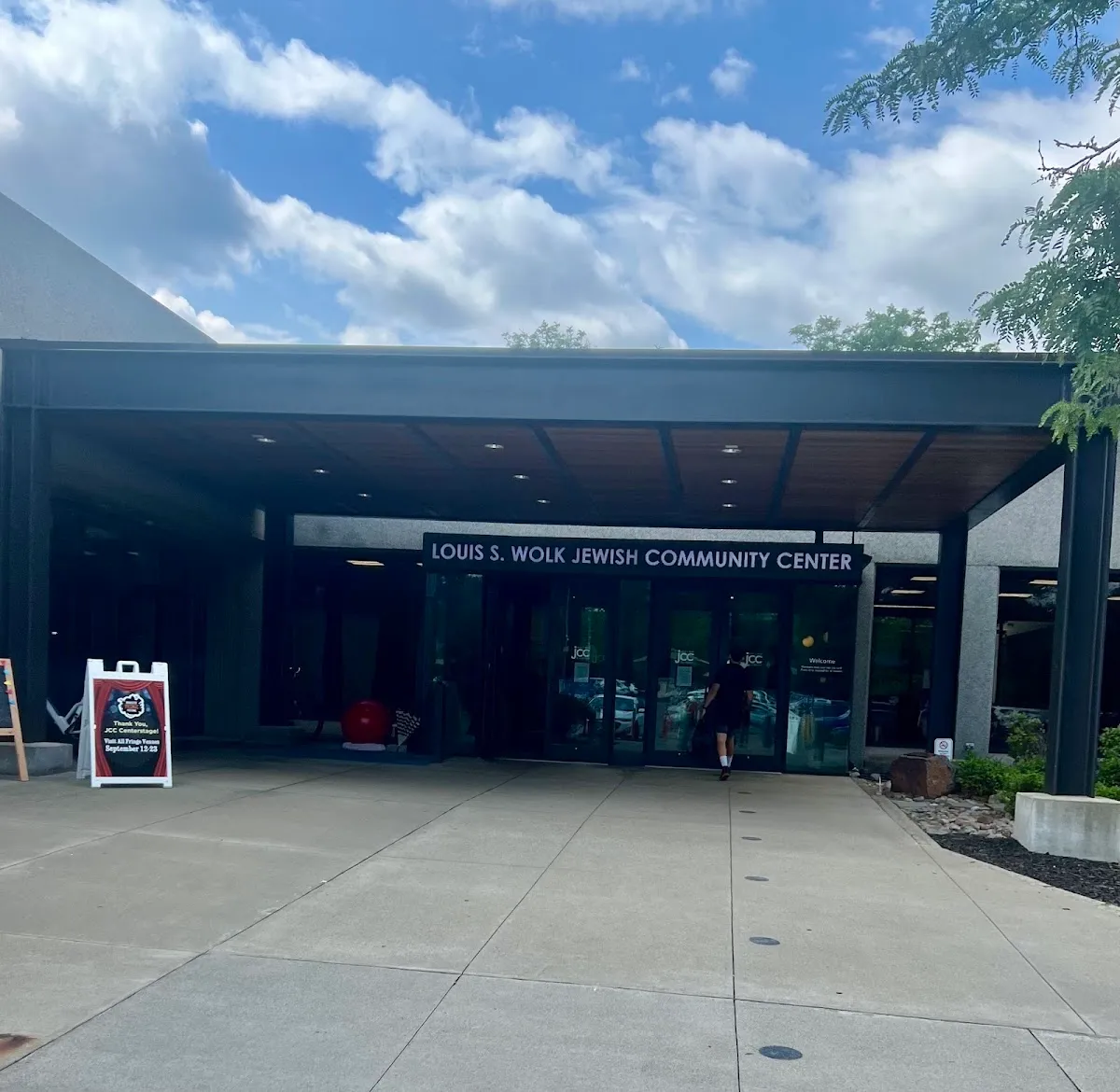 JEWISH COMMUNITY CENTER — photo 4
