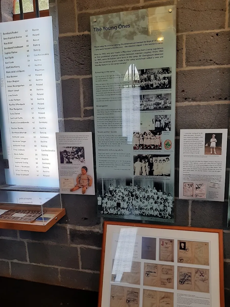 Jewish Detainees Memorial and Information Centre (St Martin Cemetery) — foto 4
