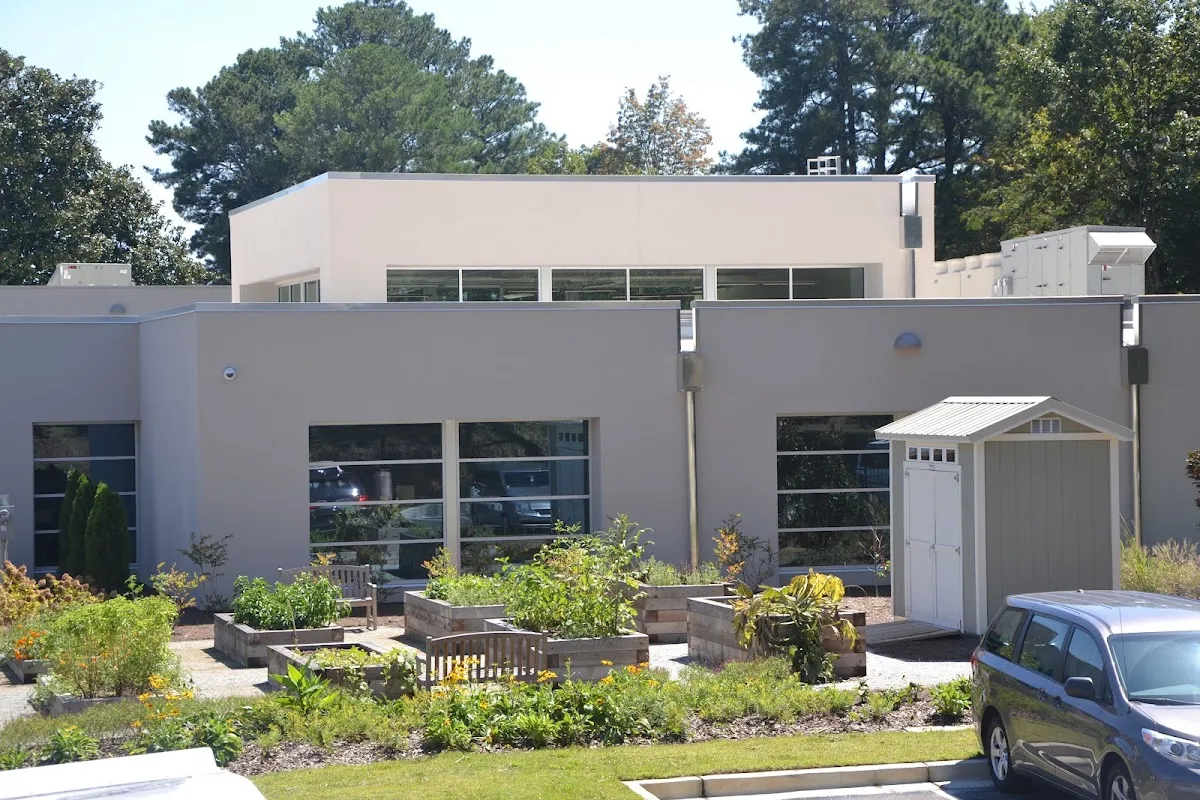Jewish Family & Career Services (4549 Chamblee Dunwoody Rd) — foto 3