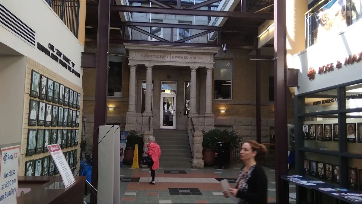 Jewish Federation of Winnipeg — foto 3