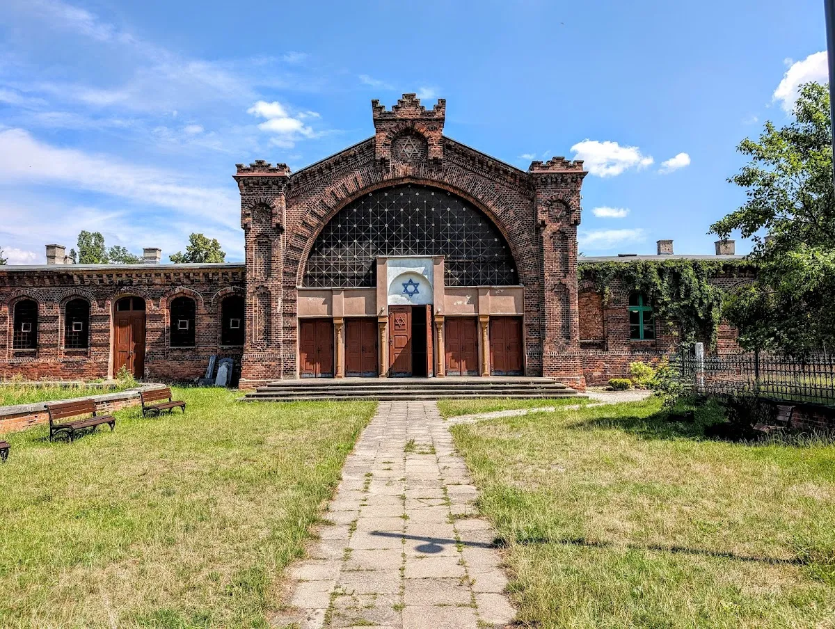 Jewish Funeral House — photo 2