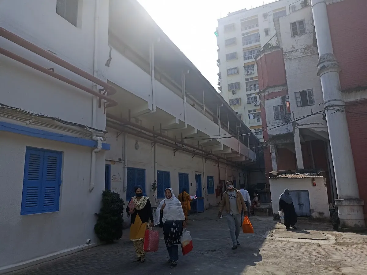 Jewish Girls' School — foto 7