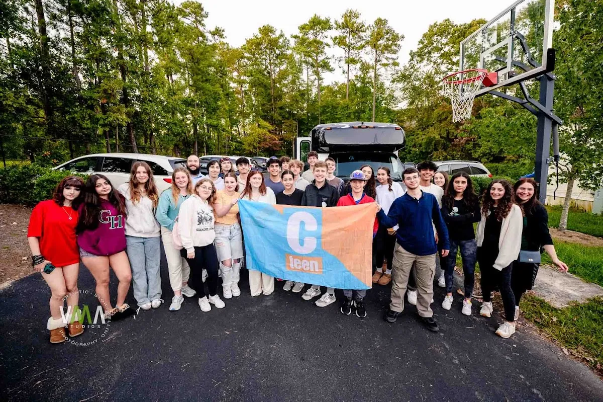 Jewish Life Center - Chabad of Raleigh - Cong. Sha'arei Israel — photo 7
