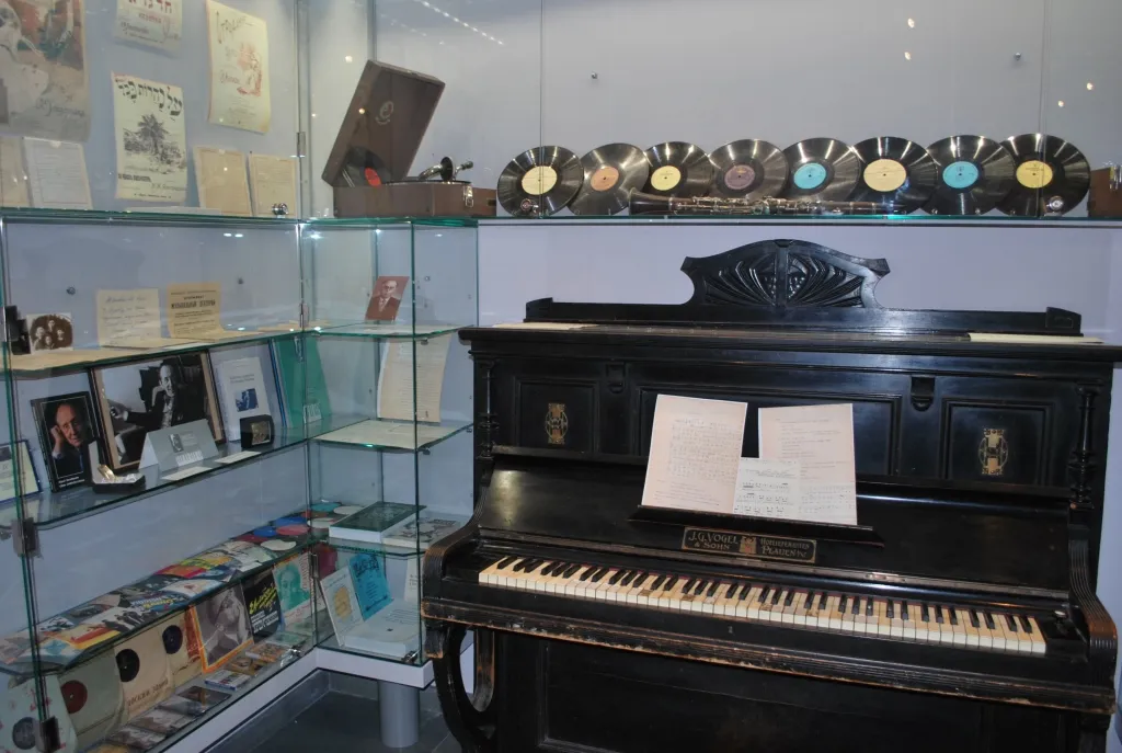 Jewish Memory and Holocaust in Ukraine Museum — photo 2