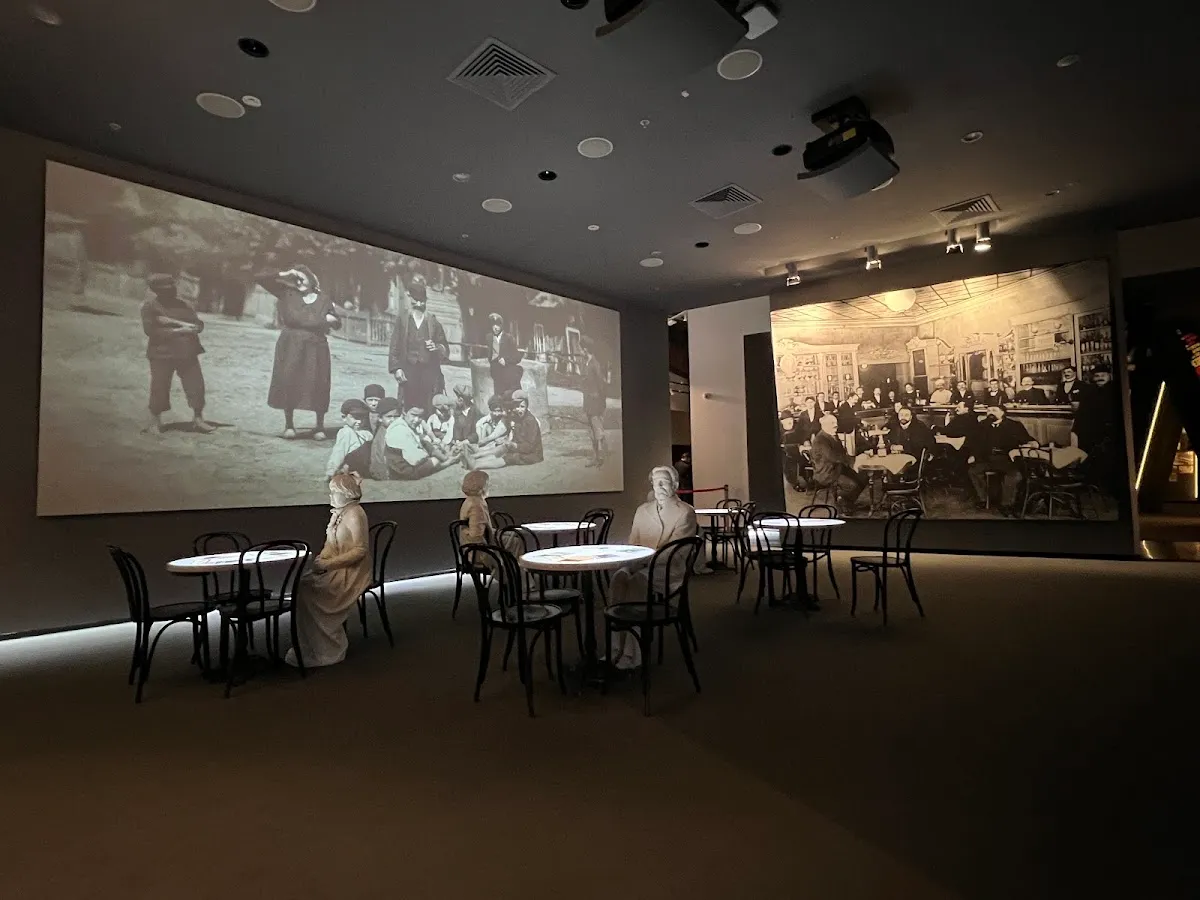 Jewish Museum and Tolerance Center — foto 10