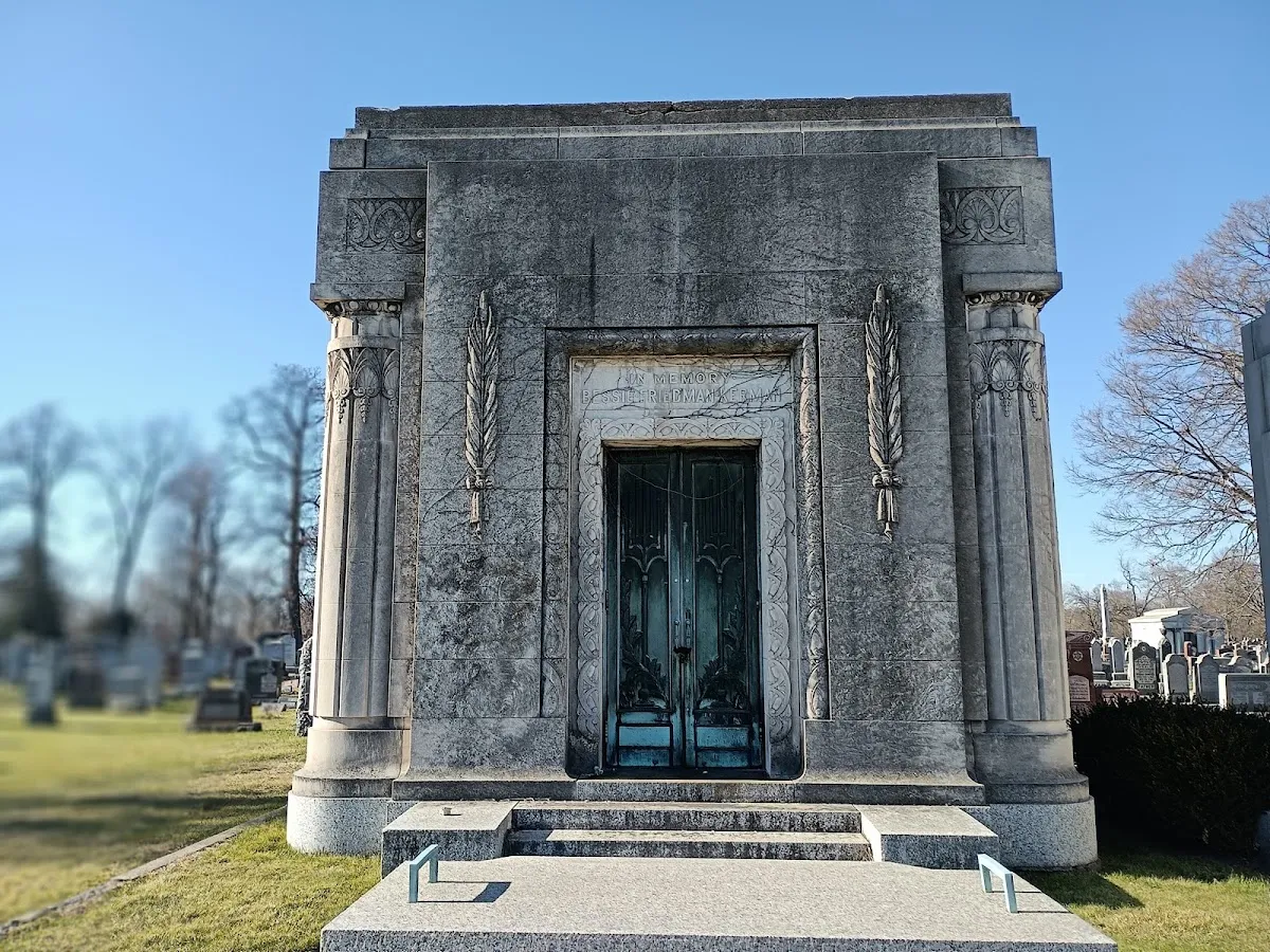 Jewish Waldheim Cemetery — foto 6