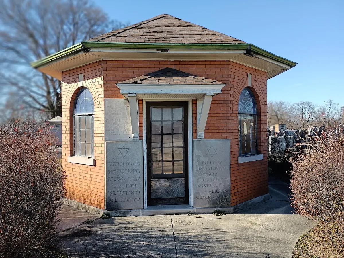 Jewish Waldheim Cemetery — foto 7