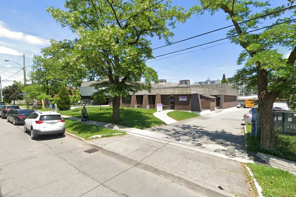 JIAS Toronto LINC School