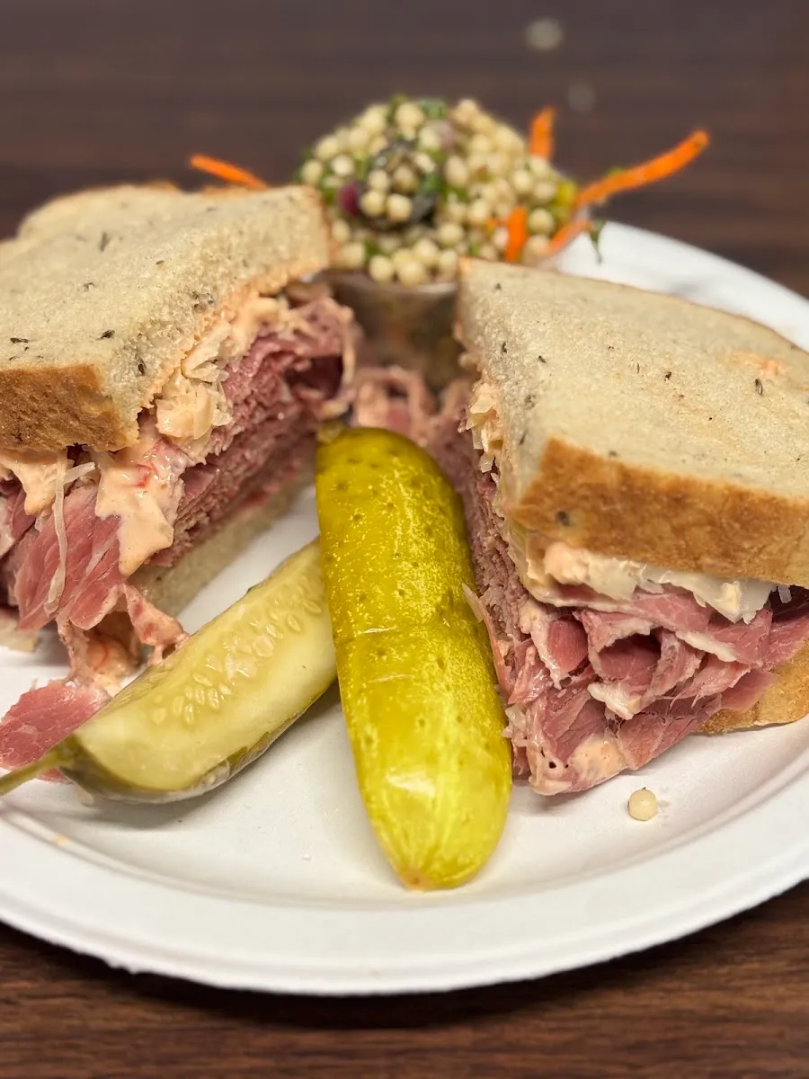 JO-ELS Kosher Deli Market and Cafe — foto 7