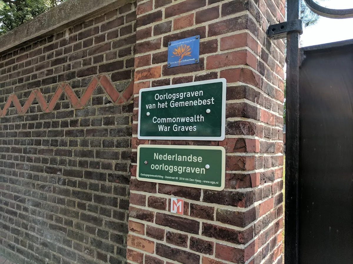 Joodse begraafplaats Groenewoudseweg — foto 4
