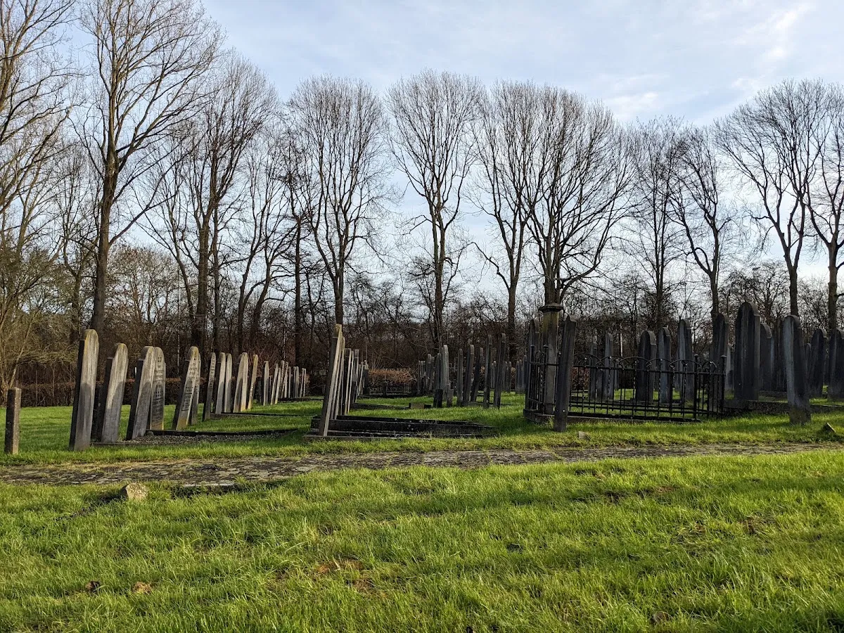Joodse begraafplaats Iepenlaan — photo 5
