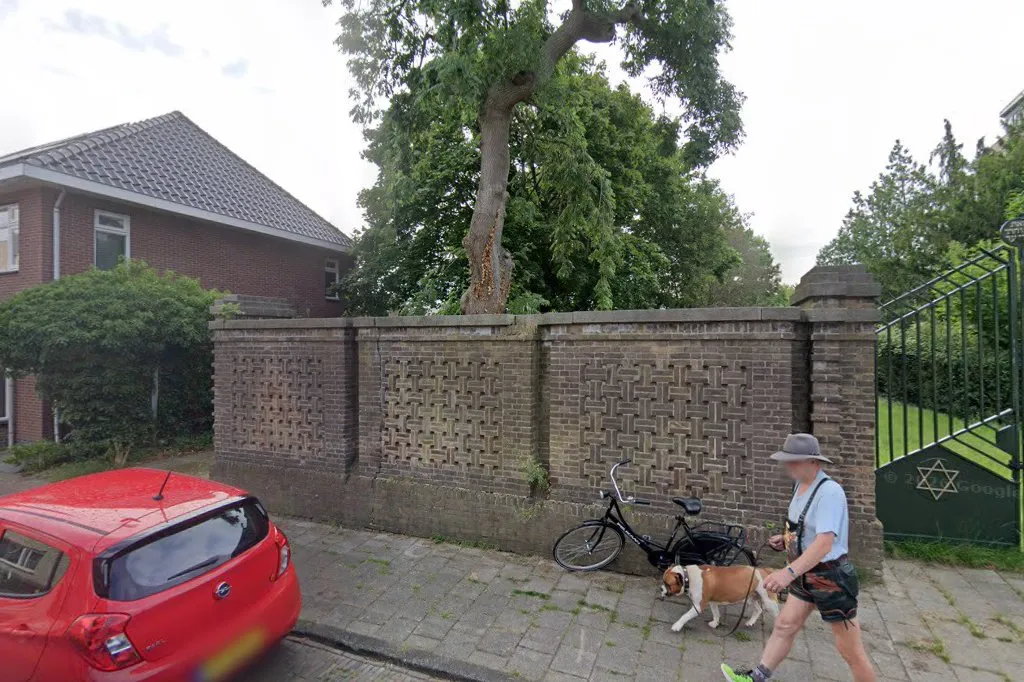 Joodse begraafplaats Kneedweg — photo 3