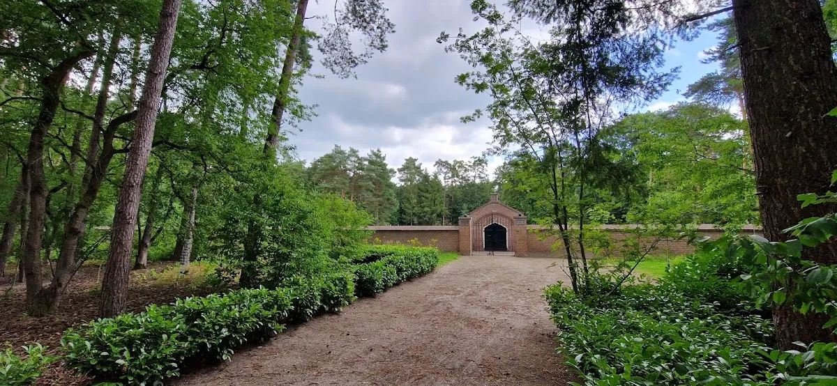 Joodse Begraafplaats (Oisterwijk) — foto 2