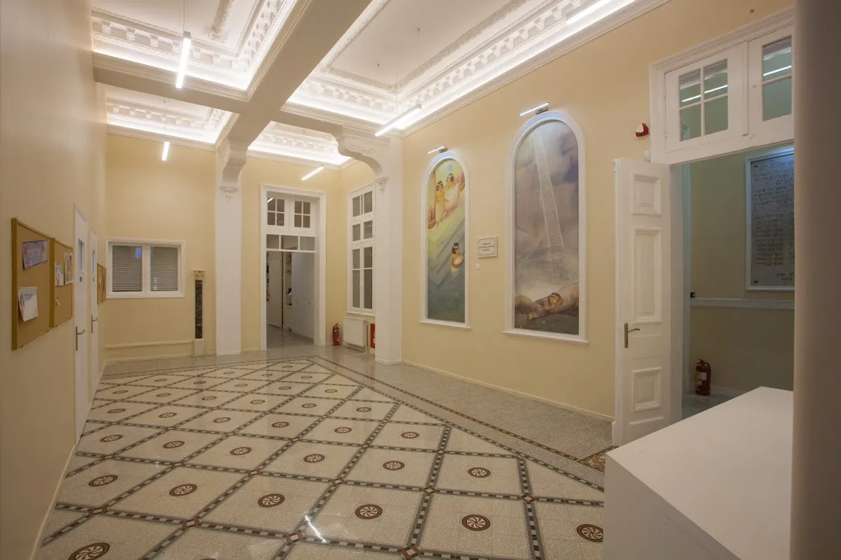 Joseph Nisim Jewish Primary School — foto 8