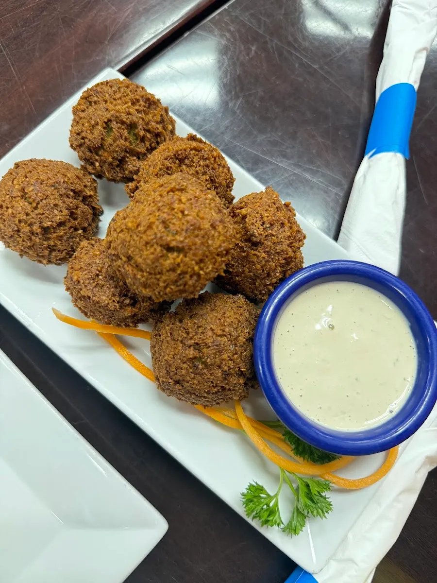 Judah Mediterranean Grille — foto 10