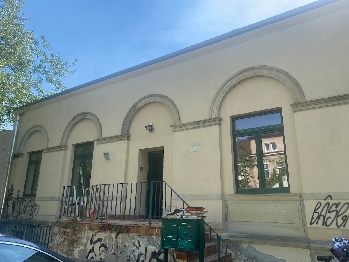 Jüdische Kultusgemeinde Dresden - Jewish community Dresden — photo 8