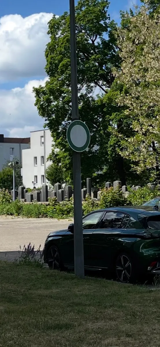 Jüdischer Friedhof Bärenschanzstraße — photo 5