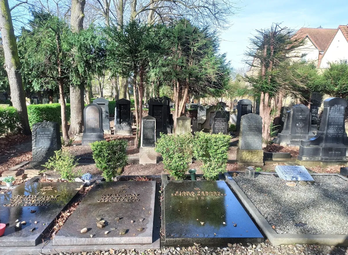 Jüdischer Friedhof Bonn (Römerstraße) — foto 4