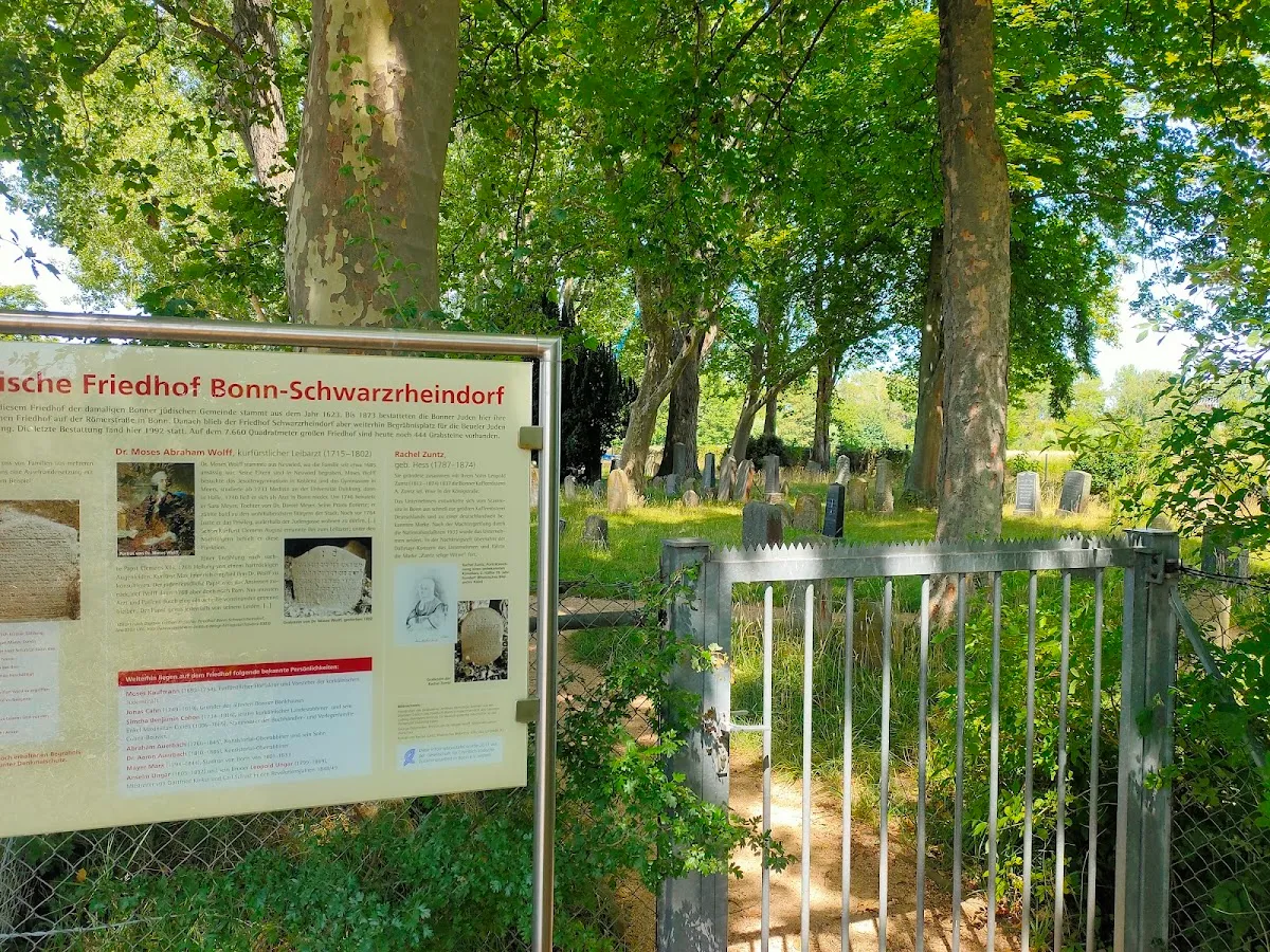 Jüdischer Friedhof Bonn-Schwarzrheindorf — foto 3