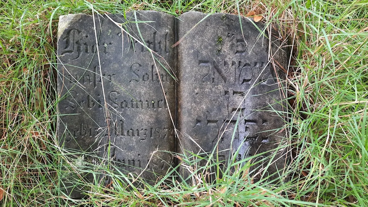 Jüdischer Friedhof Hastedt — photo 9