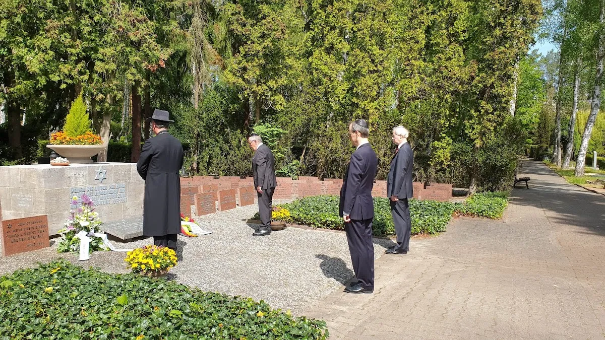 Jüdischer Friedhof Heerstraße/Scholzplatz — foto 8