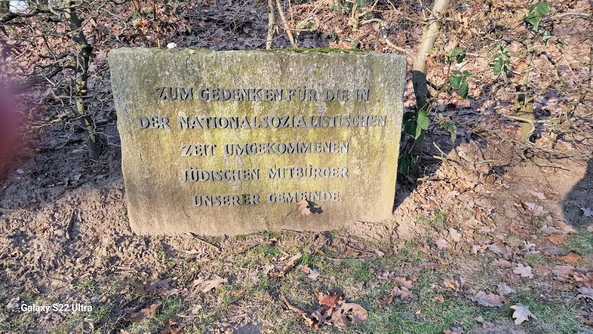Jüdischer Friedhof Lank-Latum — foto 3