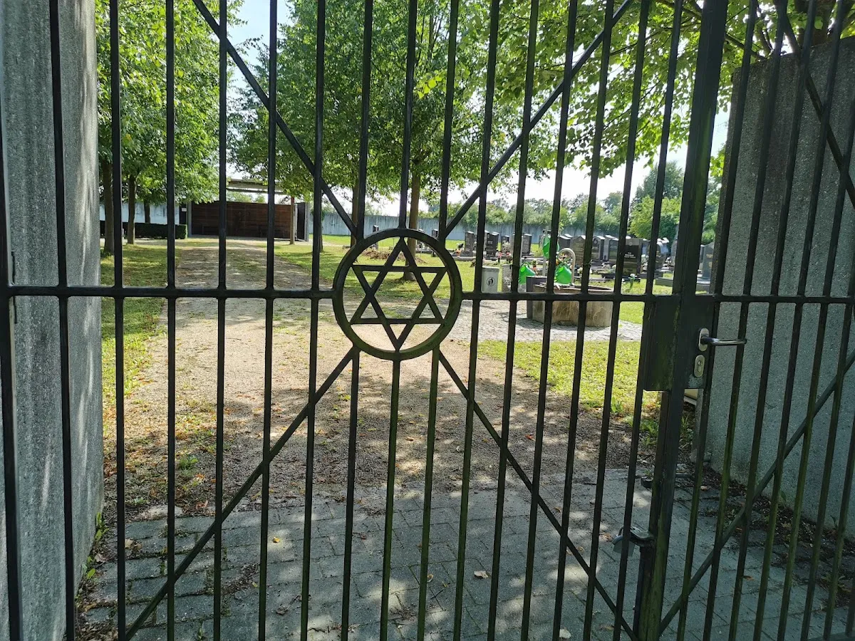 Jüdischer Friedhof Lerchenhaid — foto 2