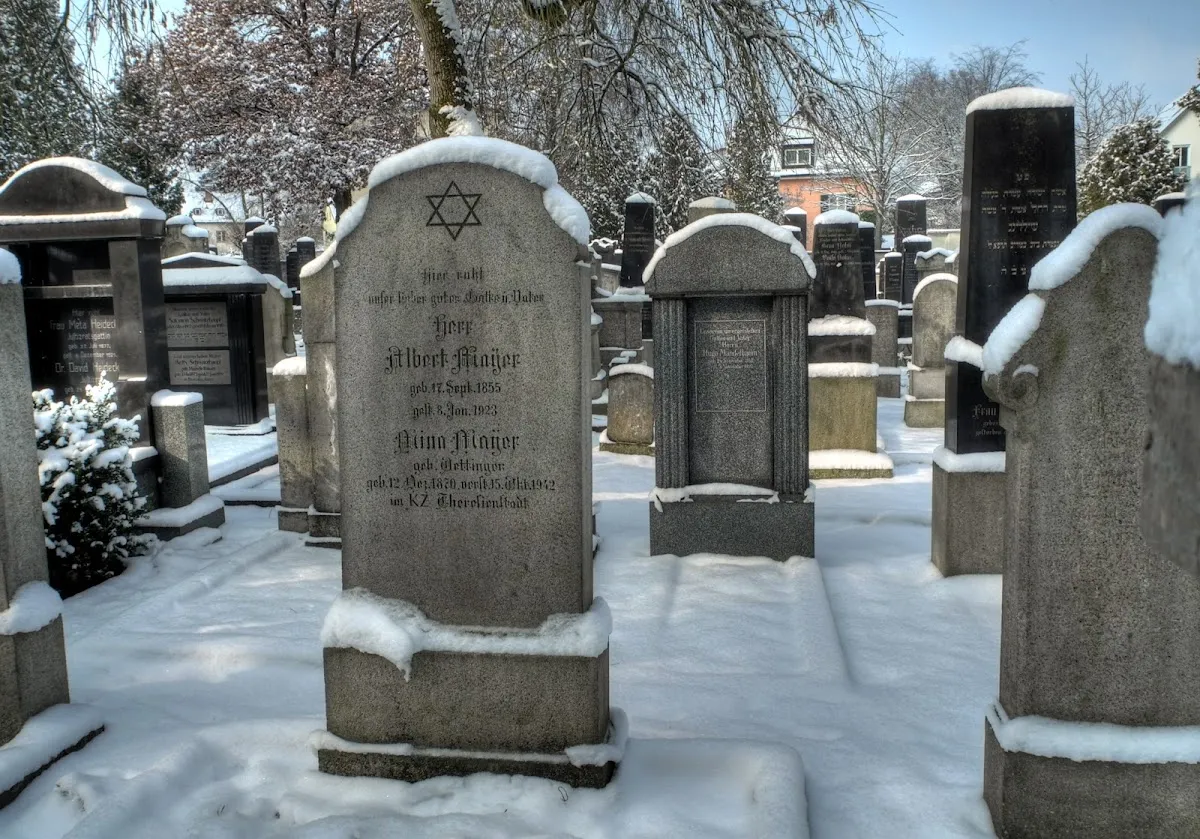Jüdischer Friedhof Regensburg — foto 7