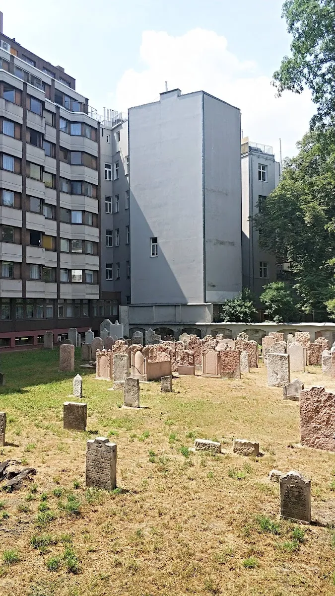 Jüdischer Friedhof Seegasse — foto 2