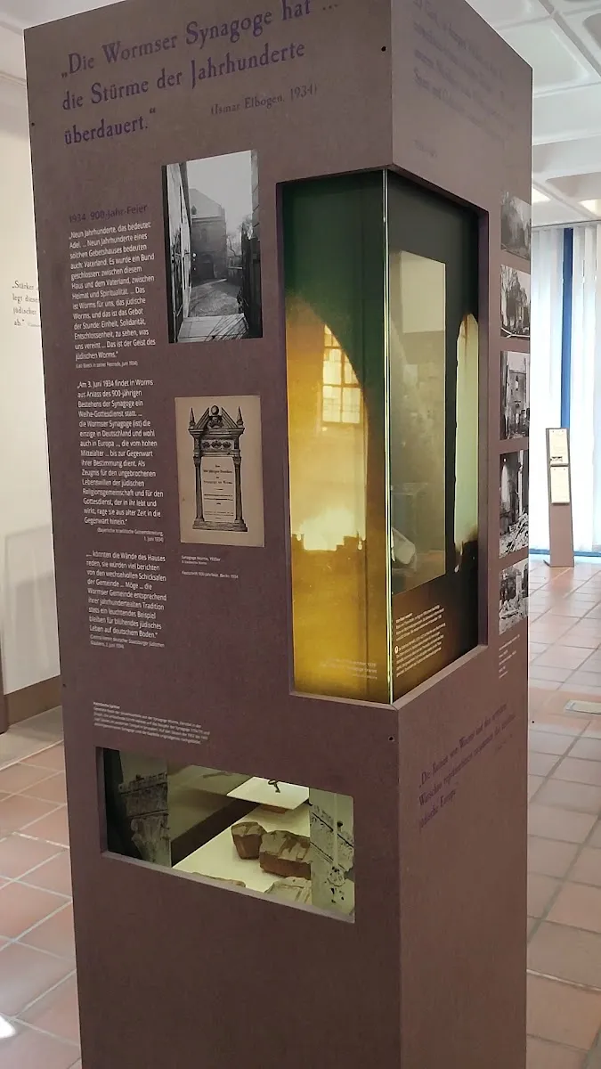 Jüdisches Museum im Raschi-Haus — photo 5