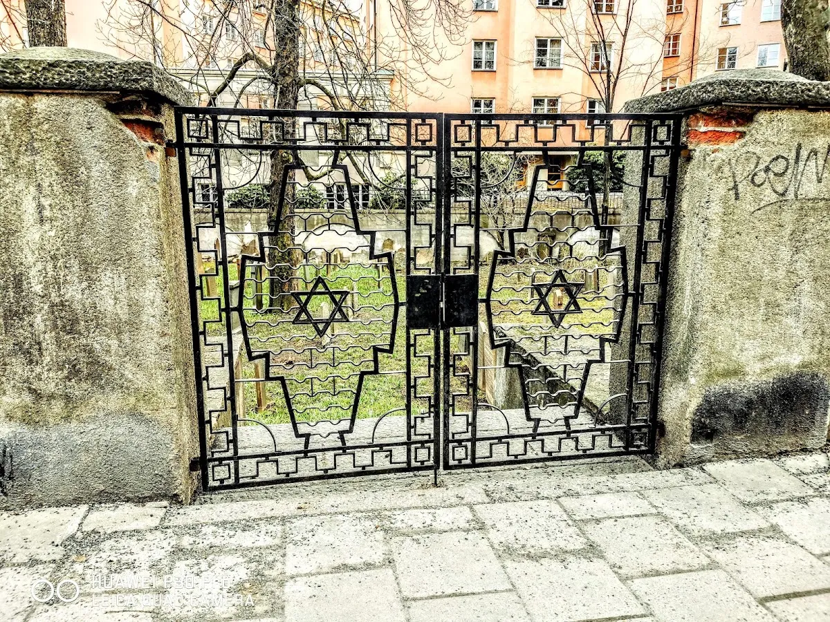 Judiska begravningsplatsen Aronsberg — photo 3