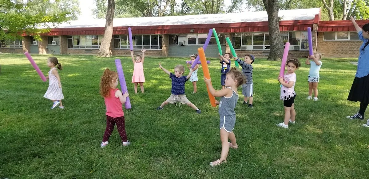 Junior Gan Israel Day Camp