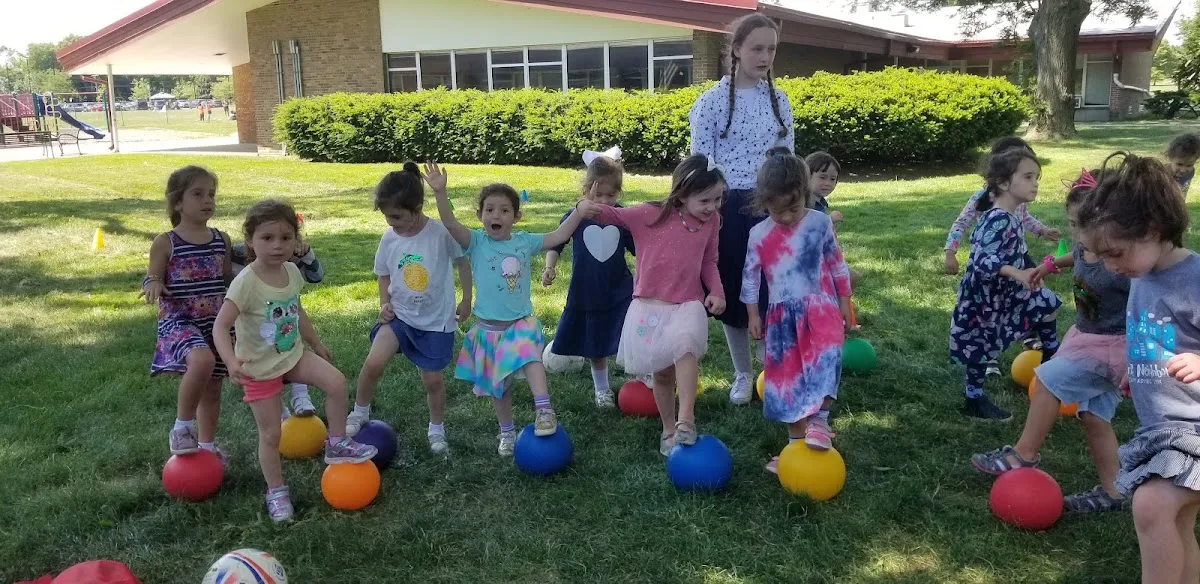 Junior Gan Israel Day Camp — photo 5