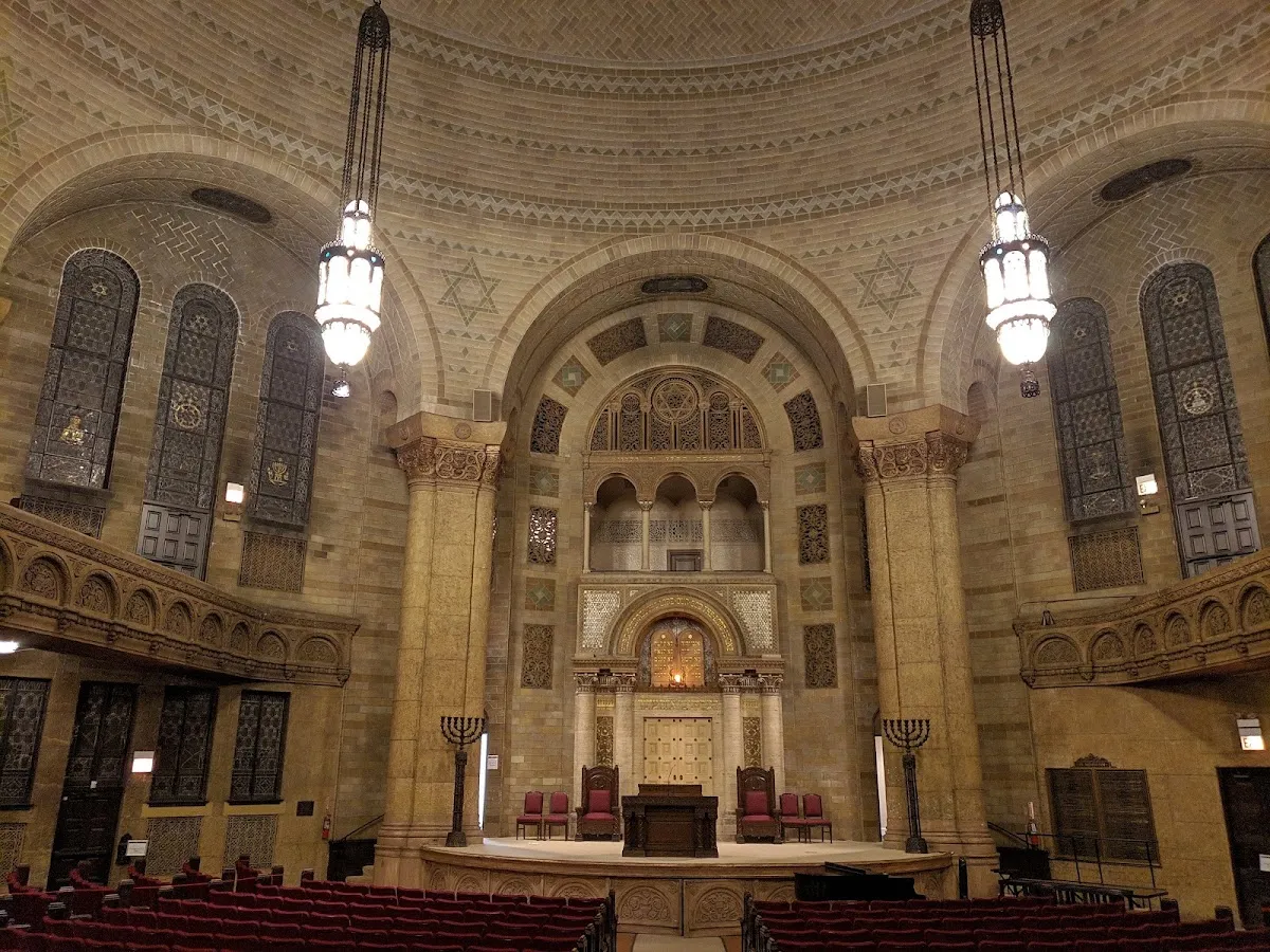 KAM Isaiah Israel Congregation