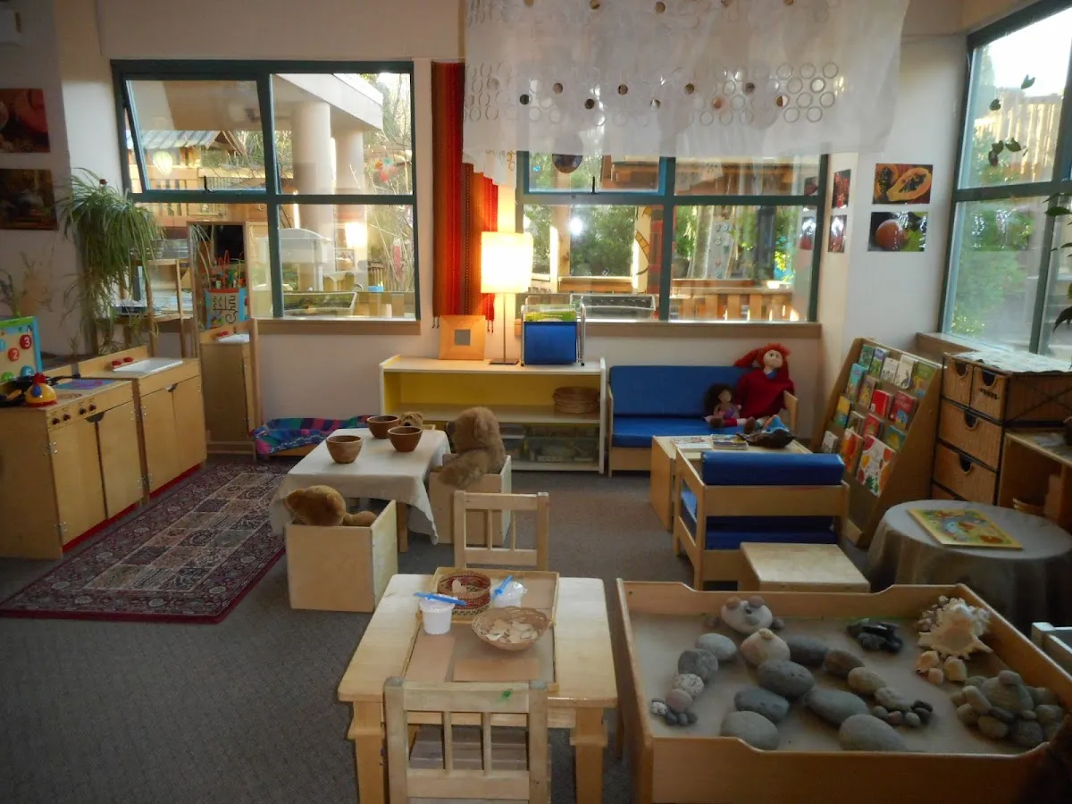 Karen & Gary Simkin Family Child Development Centre — foto 9