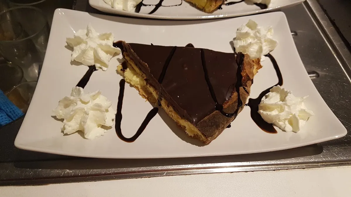 Katzav Delicatessen — foto 10