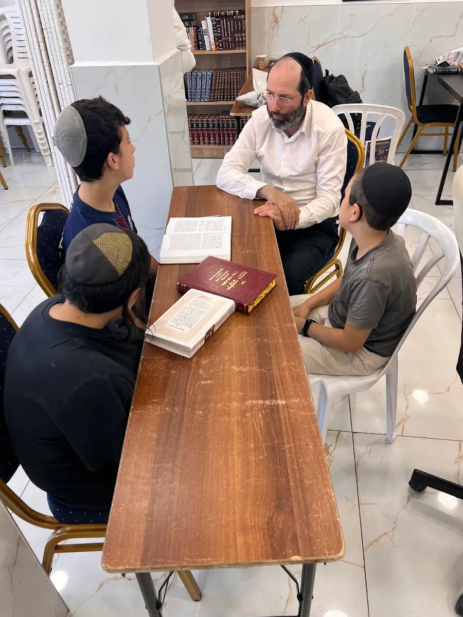 Kavod HaTorah Synagogue